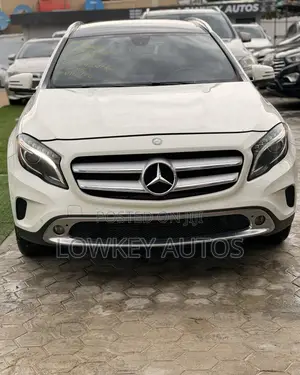 Mercedes-Benz GLA 250 2016 White