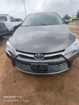 Toyota Camry LE 4dr Sedan (2.5L 4cyl 6A) 2015 Gray