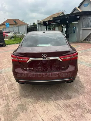 Toyota Avalon 2017 Burgundy
