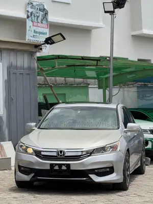 Honda Accord EX-L 4dr Sedan FWD (2.4L 4cyl 2A) 2016 Silver