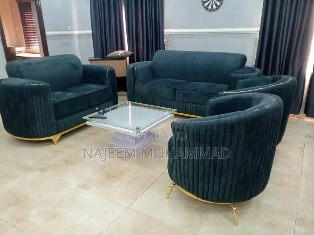 Complete Set of Fabric Sofa