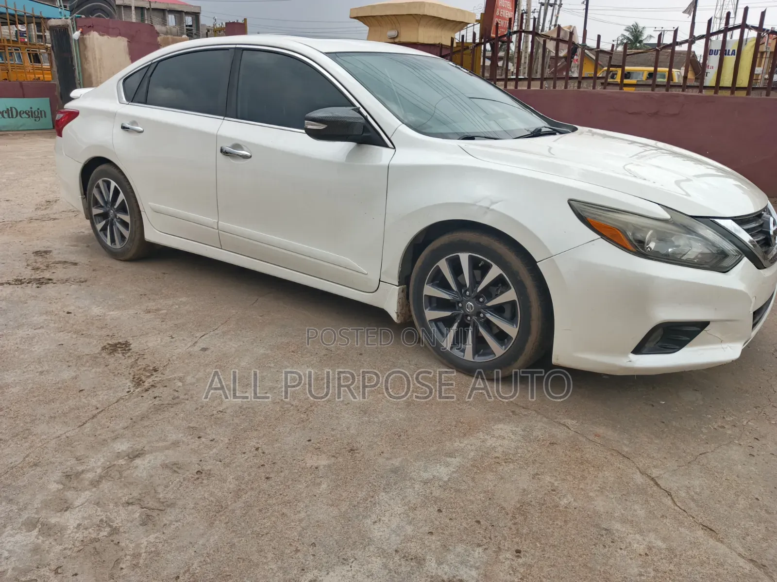 Nissan Altima 2017 White