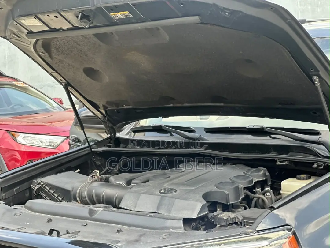 Toyota 4-Runner 2019 Black