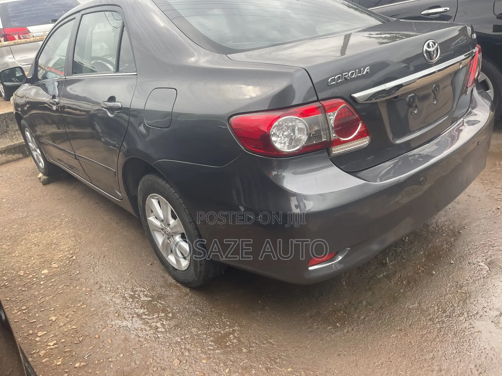 Toyota Corolla 2010 Black