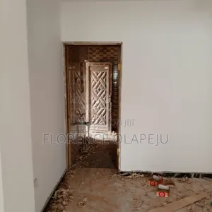 2bdrm Block of Flats in Icast  Hotel Axis, Akala Express for rent