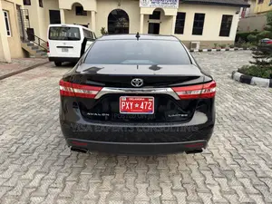 Toyota Avalon Limited Sedan FWD (3.5L 6cyl 6A) 2013 Black