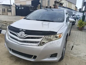 Toyota Venza 2014 Silver