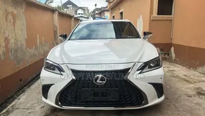 Lexus ES 350 F Sport FWD 2019 White