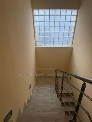 3bdrm Duplex in Ikota Lagos State for rent