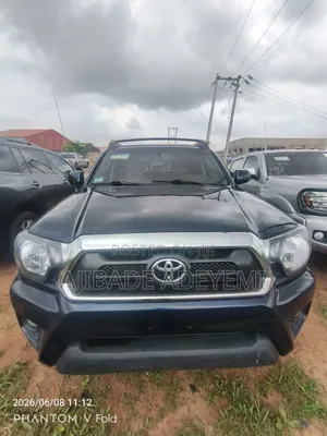 Toyota Tacoma Double Cab 4x4 4.0L V6 5-Speed Automatic 2013 Blue