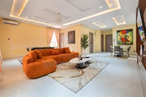Tastefully Furnished 3 Bedroom With Ps5, Pool, Snooker Gym