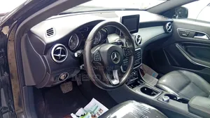 Mercedes-Benz GLA 250 2017 Black