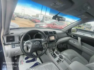 Toyota Highlander 3.5L 4WD 2013 Blue