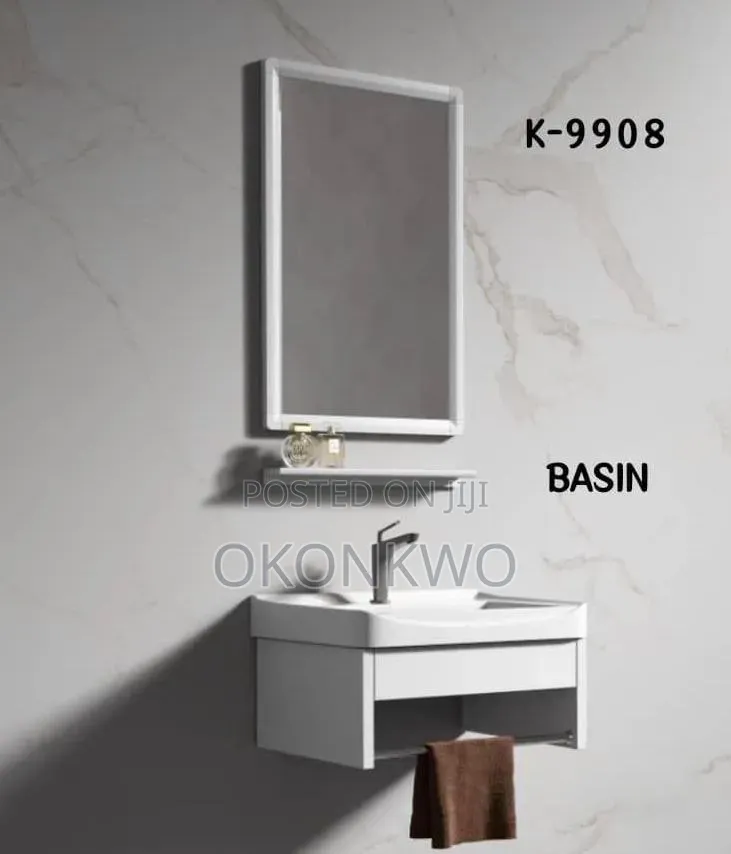 Cabinet Set