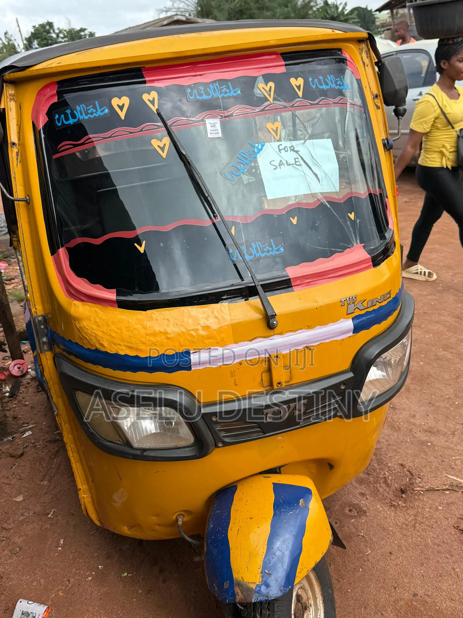 TVS King Deluxe Plus iTouch Start 2022 Yellow