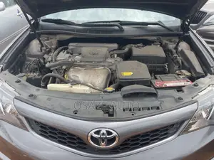 Toyota Camry 2014 Pearl