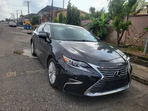 Lexus ES 2015 Black