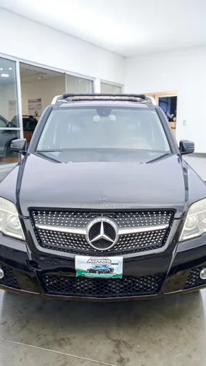Mercedes-Benz GLK-Class 2011 Black