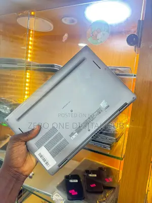 Laptop Dell Latitude 7320 16GB Intel Core i7 SSD 512GB