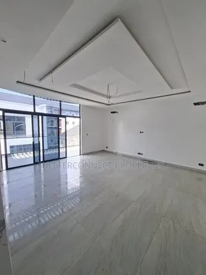 2bdrm Penthouse in Ikate for sale