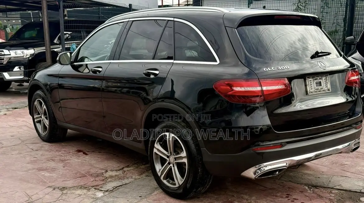 Mercedes-Benz GLC-Class 2016 Black