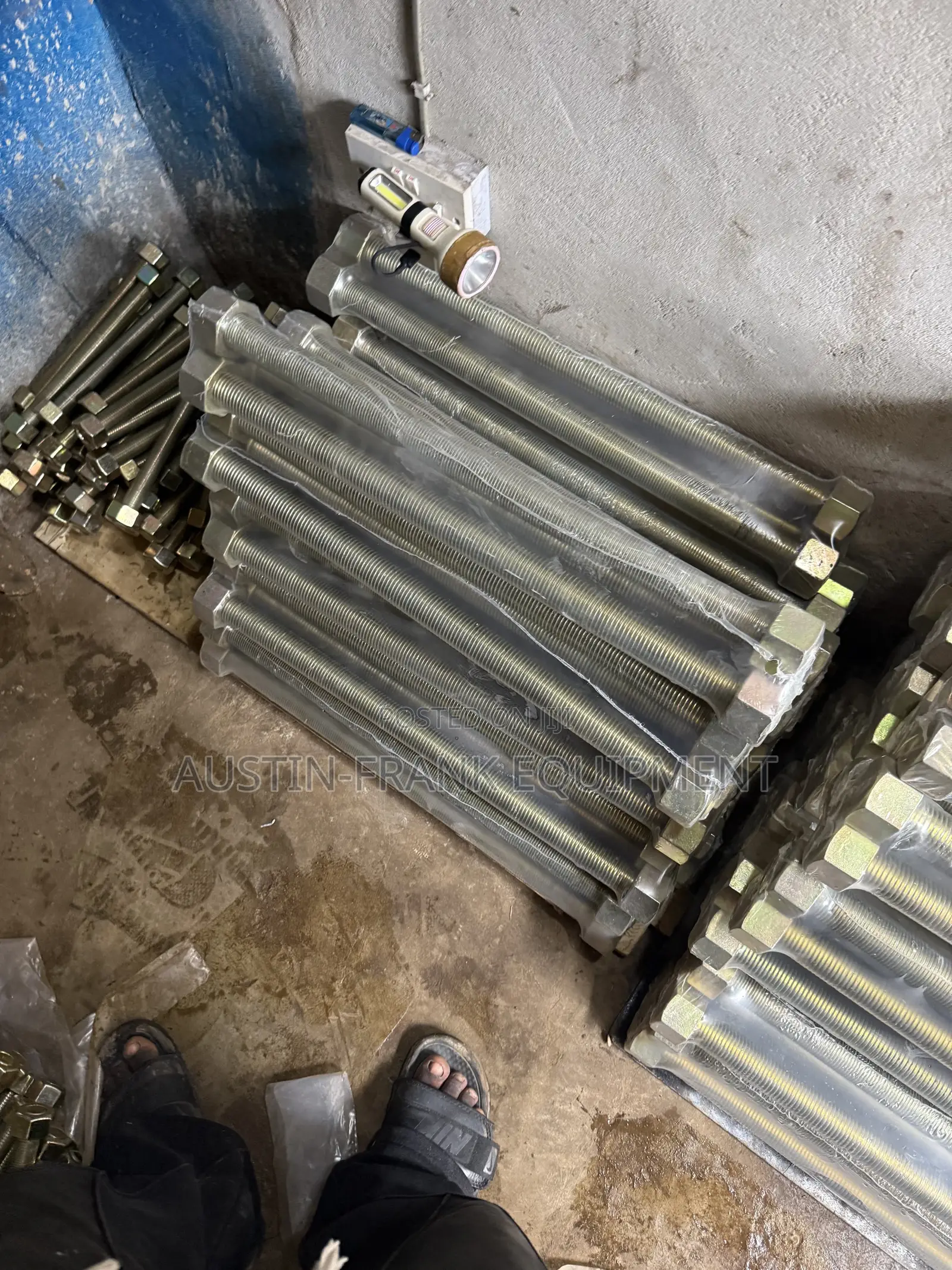 17/8* 16” Stud Bolt and Nuts