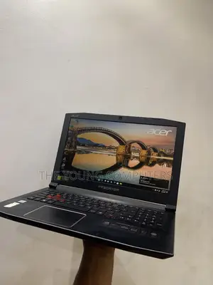 Laptop Acer Predator Helios 300 16GB Intel Core i7 HDD 500GB