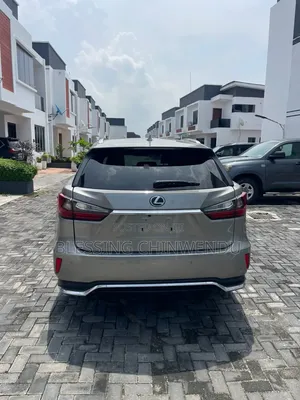 Lexus RX 2018 Silver
