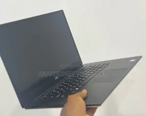 Laptop Dell Precision 15 5540 8GB Intel Core i7 SSD 500GB