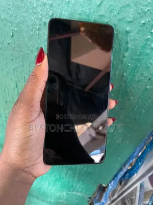 Motorola Moto G 8 GB Gray