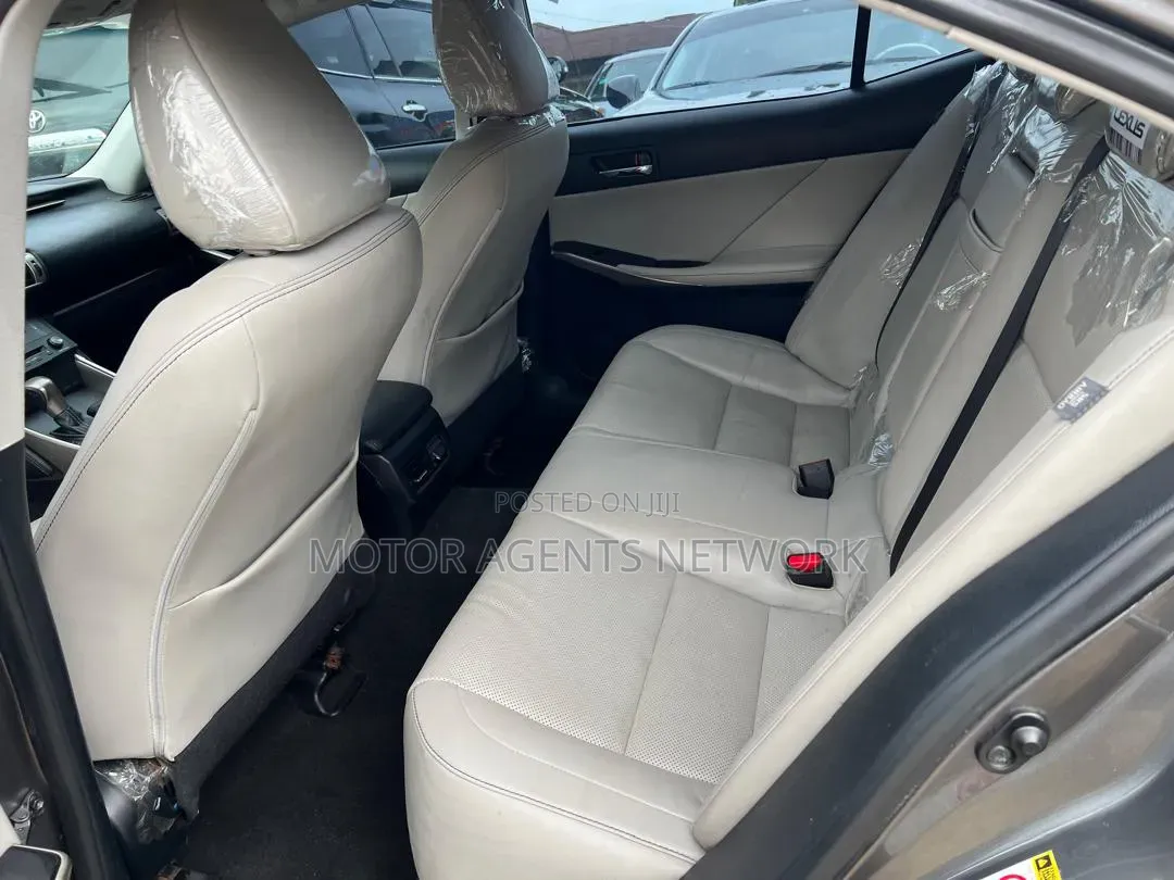 Lexus IS 250 2016 Gray
