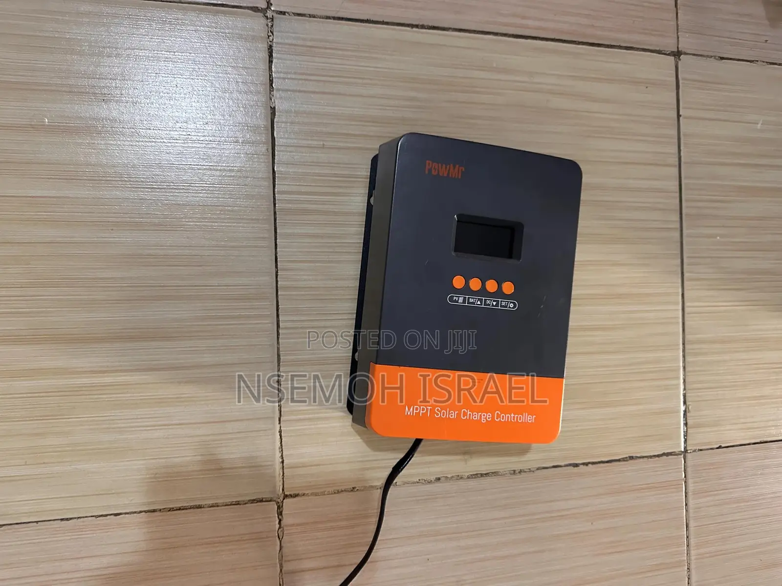 MPPT Solar Charge Controller