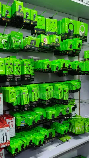 Dealer of All Kinds of Phone Accessories