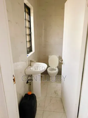 2bdrm Apartment in Conservation Rd, Lekki Phase 2 for rent