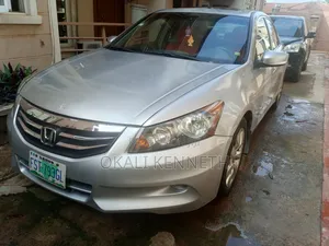 Honda Accord 2.0i-VTEC Executive 2008 Silver