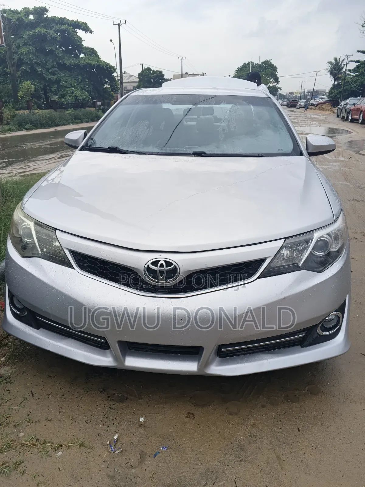 Toyota Camry 2012 Silver
