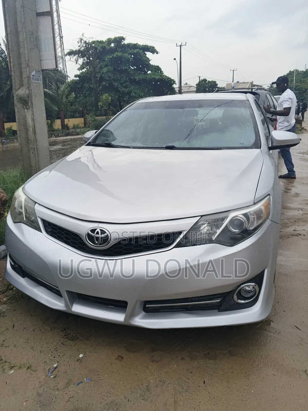 Toyota Camry 2012 Silver