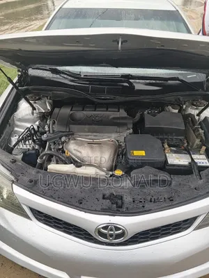 Toyota Camry 2012 Silver