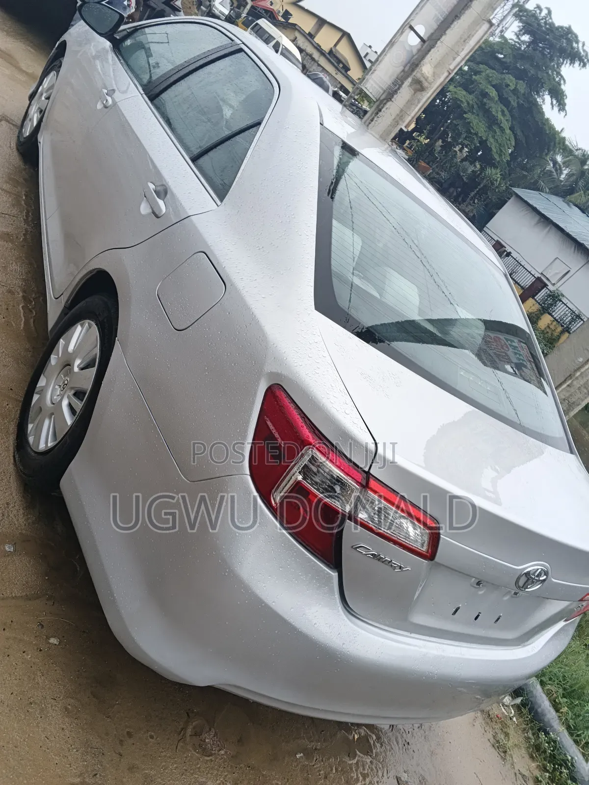 Toyota Camry 2012 Silver