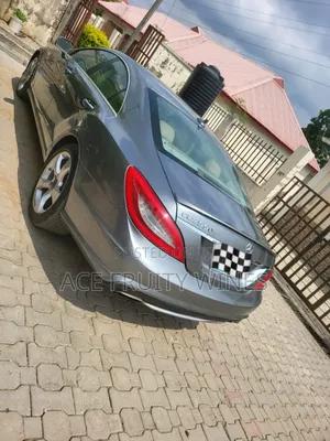 Mercedes-Benz CLS 550 2012 Silver