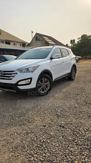 Hyundai Santa Fe 2014 White