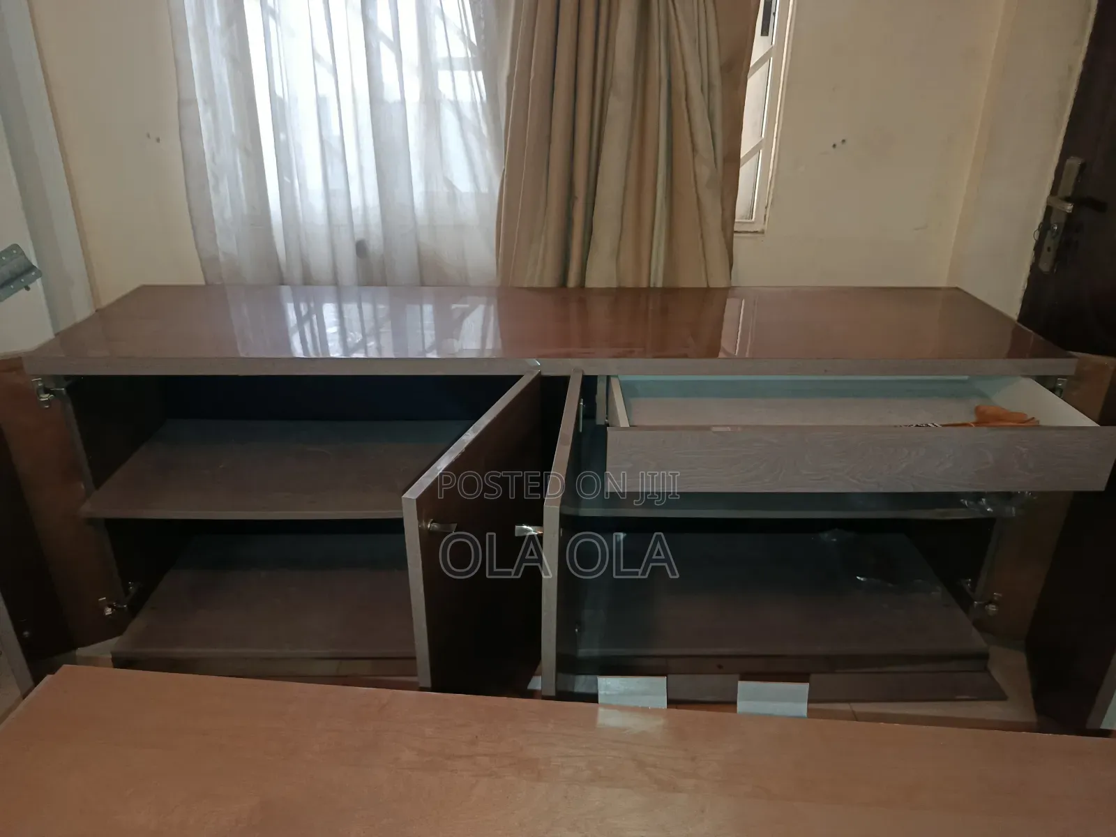 Kitchen Cabinet
