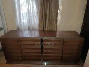 Kitchen Cabinet