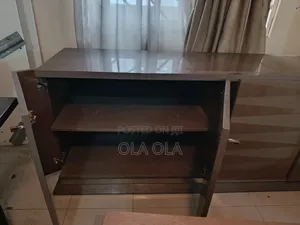 Kitchen Cabinet