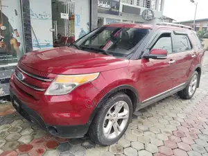 Ford Explorer 2013 Red