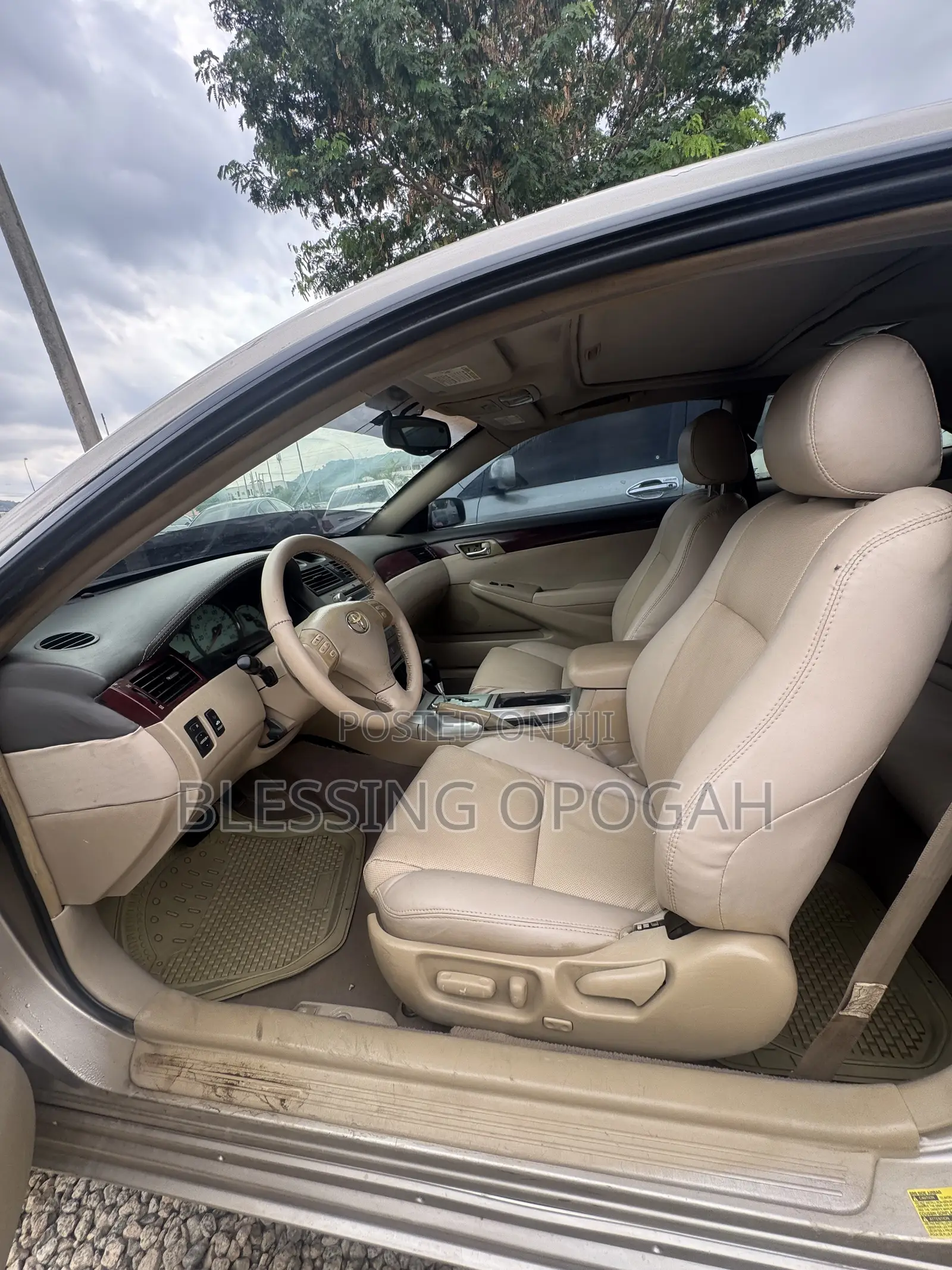 Toyota Solara 2.4 Coupe 2004 Gold
