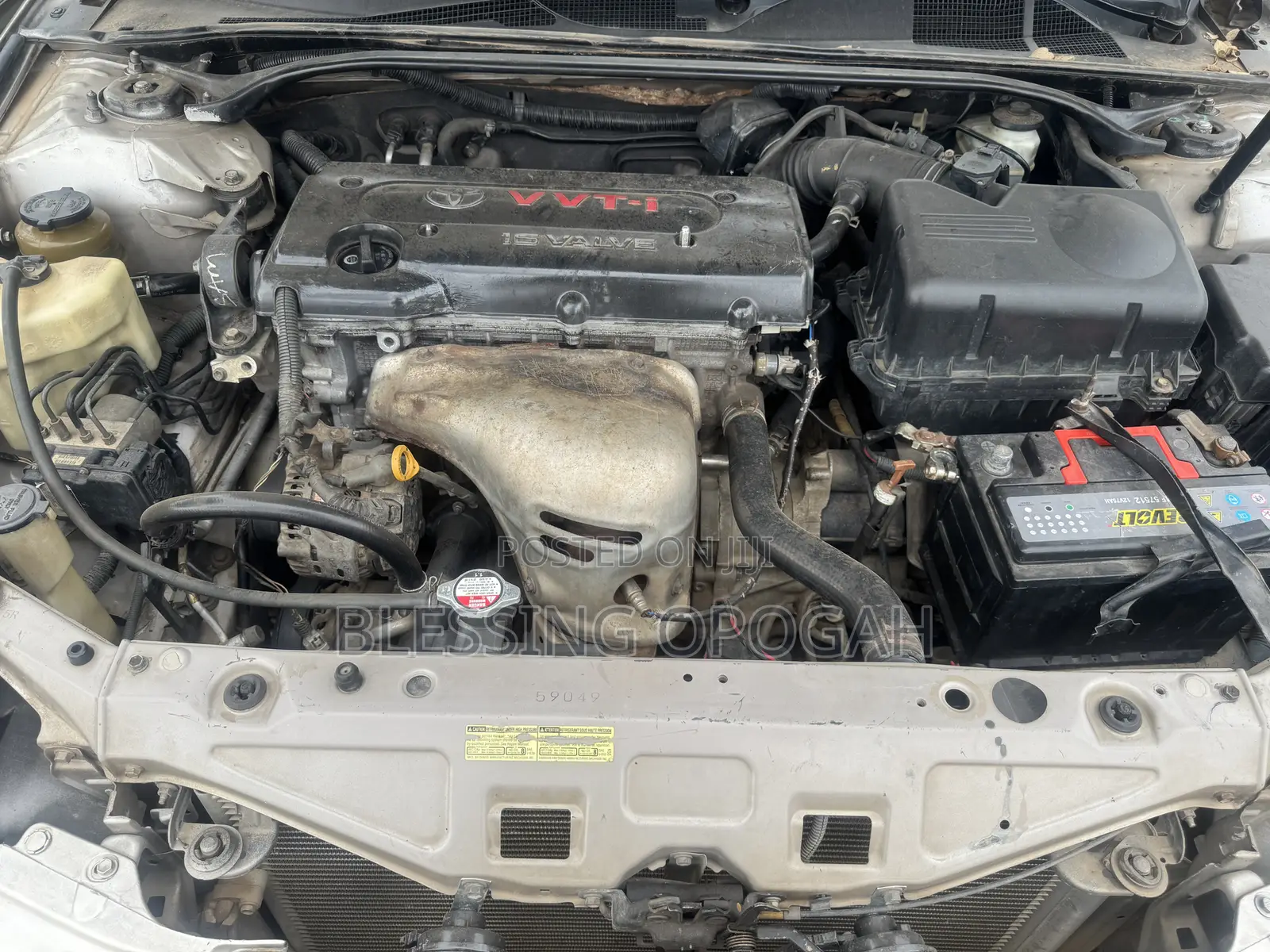 Toyota Solara 2.4 Coupe 2004 Gold