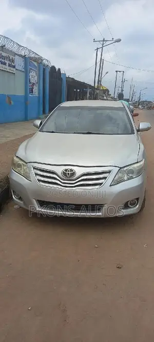 Toyota Camry 2008 Silver