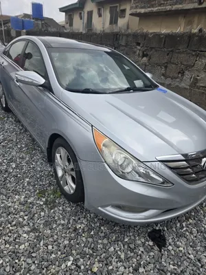 Hyundai Sonata Limited 2.0T Sedan (2.0L 4cyl 6A) 2012 Silver