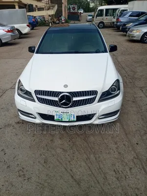 Mercedes-Benz C300 2009 White